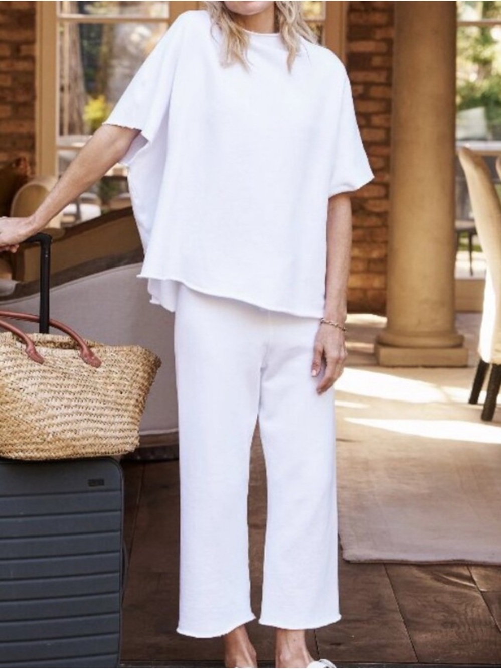 Frank & Eileen Malibu Travel Fleece Set Catherine Sweatpants And Capelet Top